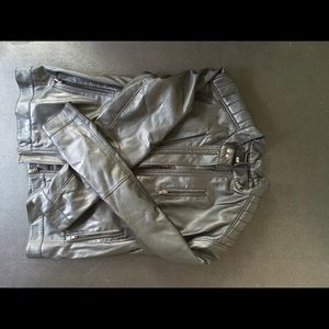 H&M Men’s Fux Leather biker jacket. Size L. Black
